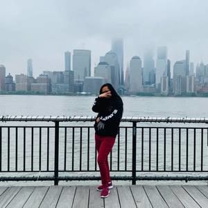 Meet your Posher, Stefanie